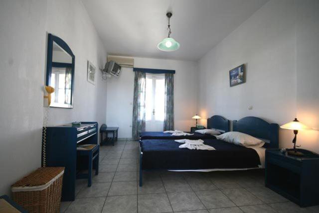 Deep Blue Studios Logaras Habitación foto