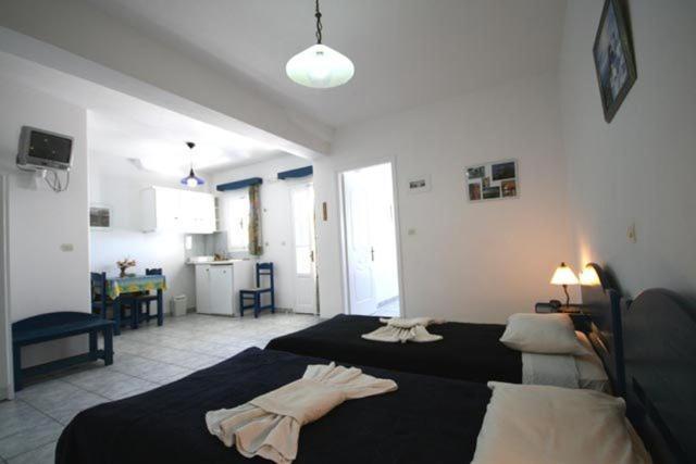 Deep Blue Studios Logaras Habitación foto