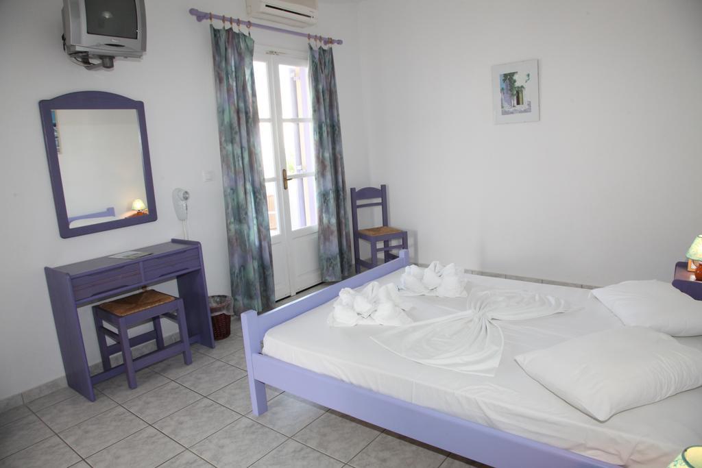 Deep Blue Studios Logaras Habitación foto